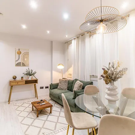 Luxury Duplex Plaza Del Pilar דירה
